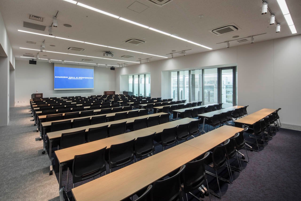 ルーム1 スクール形式(3名掛け) 01