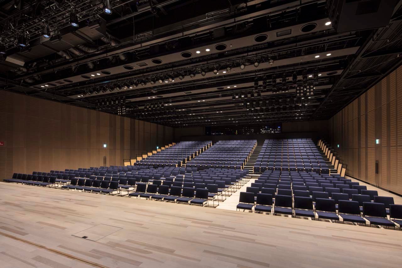 ホール シアター形式 03