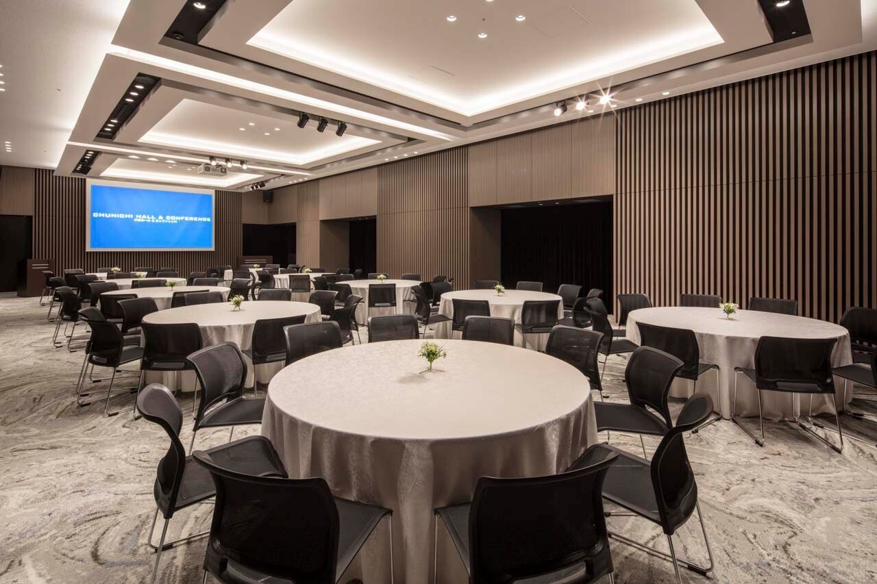 円卓形式│ボードルーム