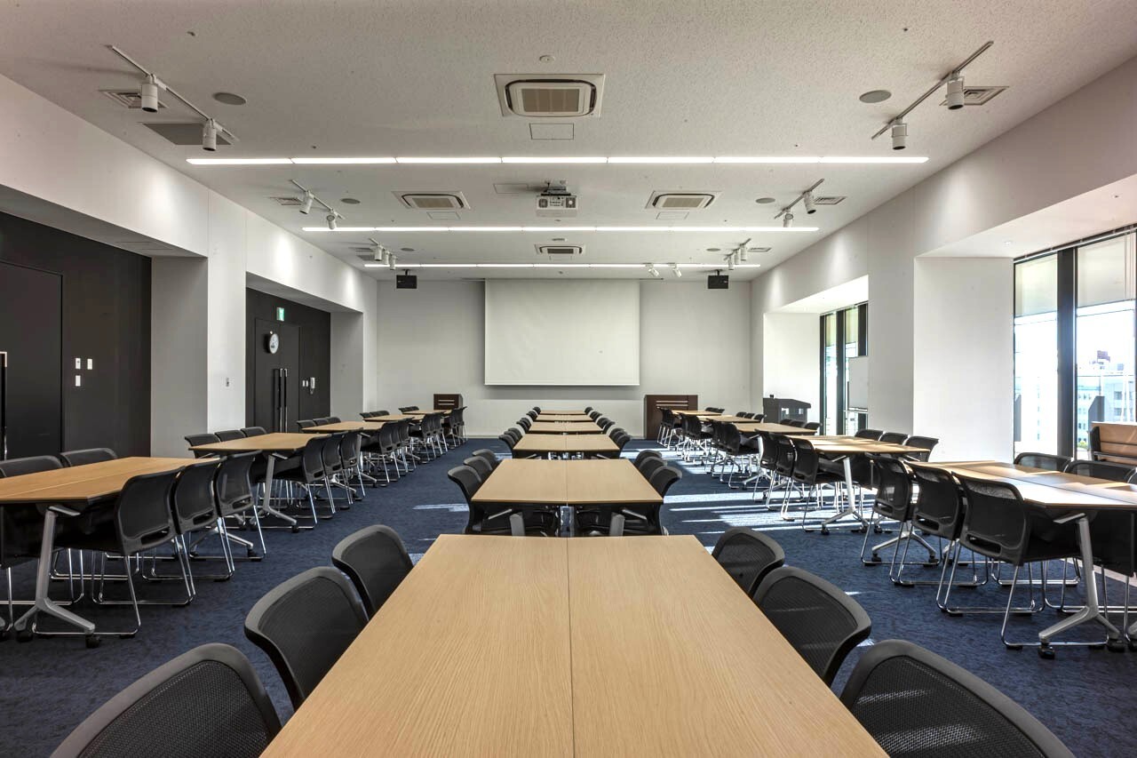 グループ形式(3名掛け)│ルーム１