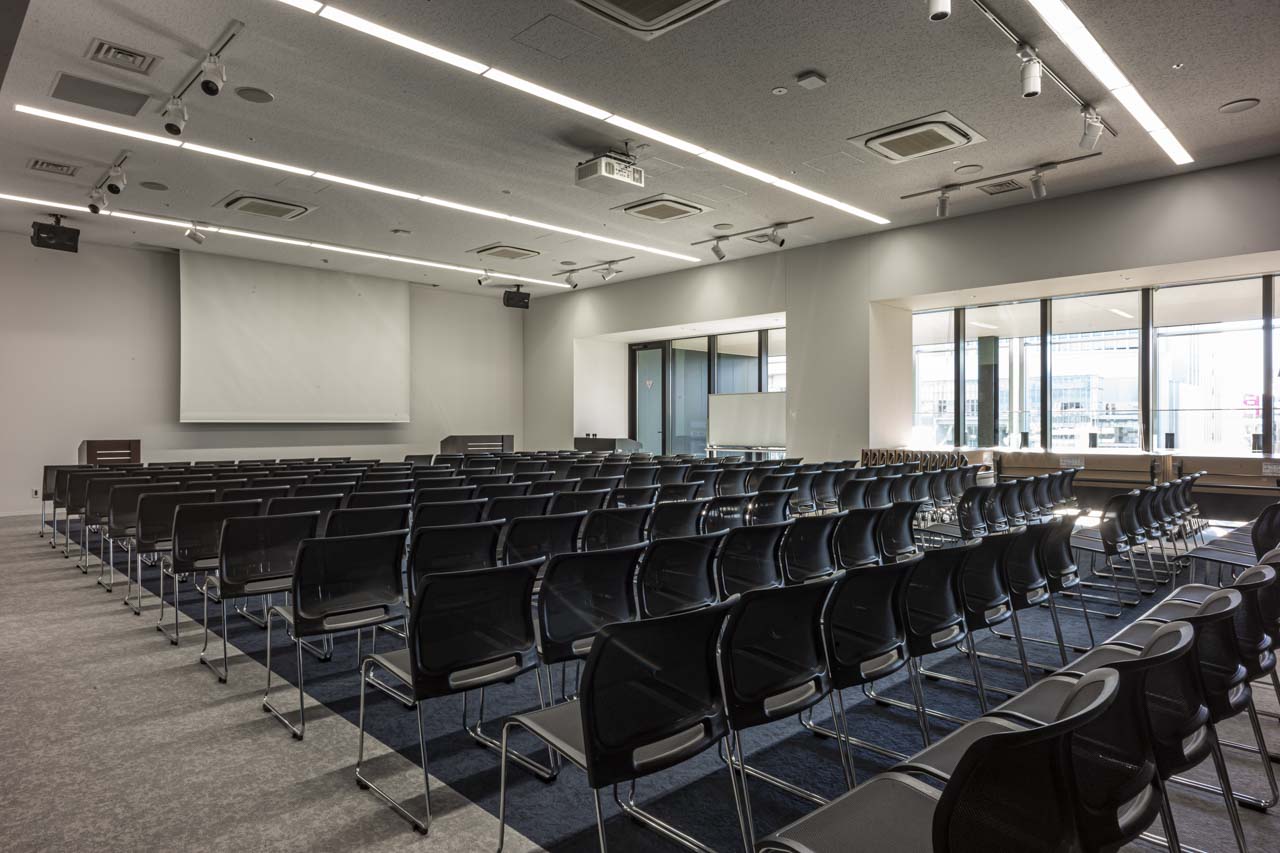 シアター形式│ルーム2