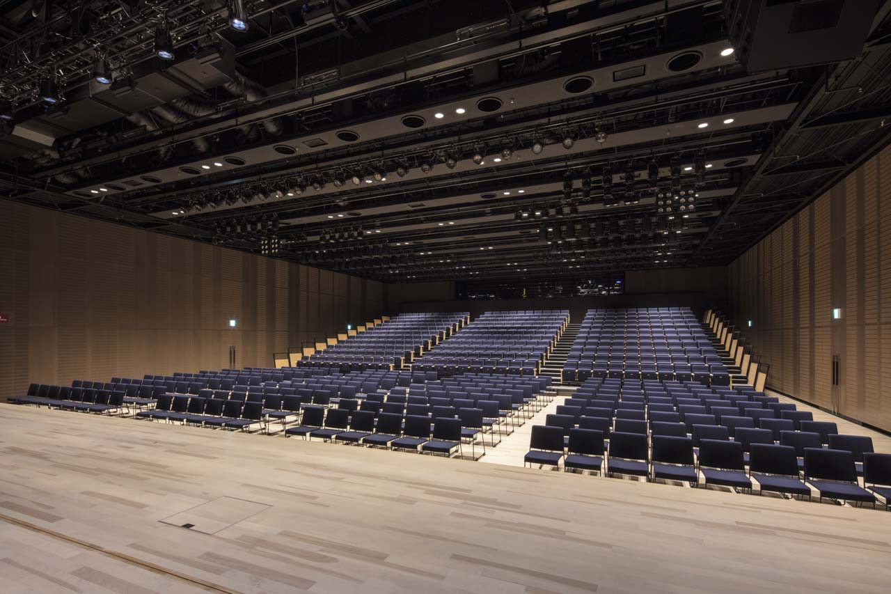 シアター形式│ホール