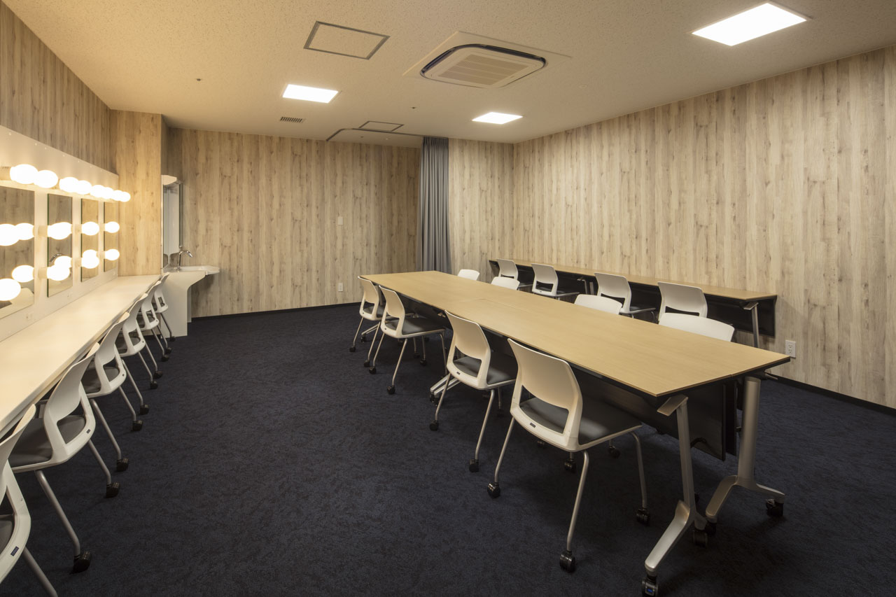 控室│バックヤード